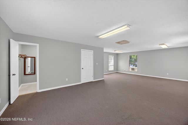 2411 HALPERNS Way, Middleburg, FL 32068