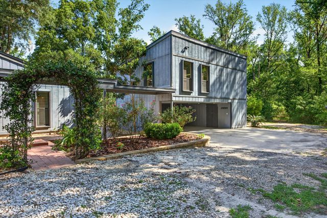 2411 HALPERNS Way, Middleburg, FL 32068