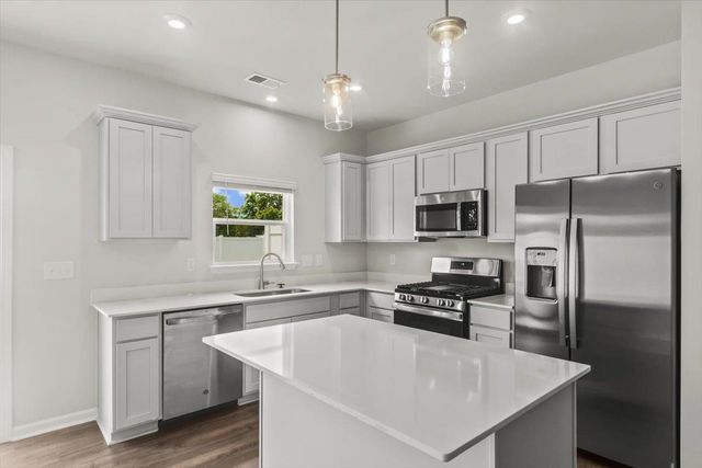 311 Abingdon Way, Greer, SC 29651