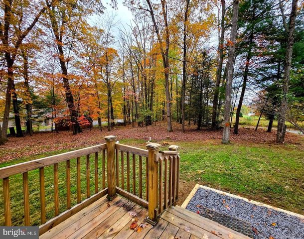 181 LUTZ LN, Port Matilda, PA 16870