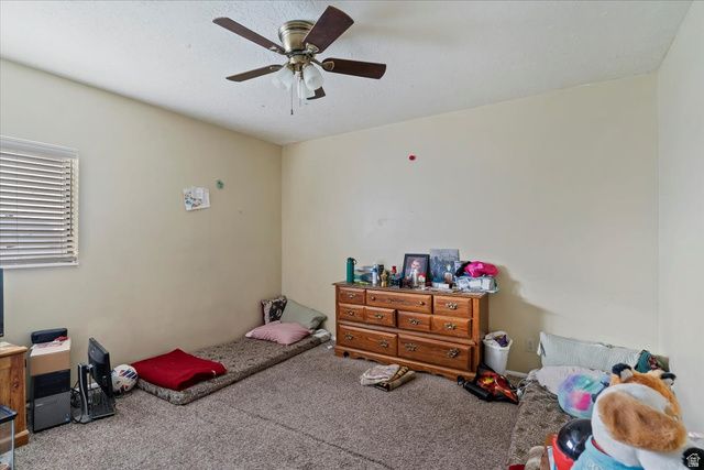 626 W 800 N, Clinton, UT 84015