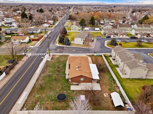 626 W 800 N, Clinton, UT 84015