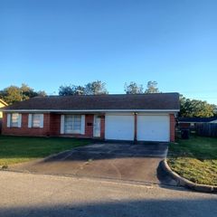 3916 Crescent Drive, Bay City, TX 77414