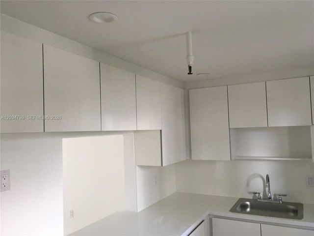 395 NE 21st St 403, Miami, FL 33137