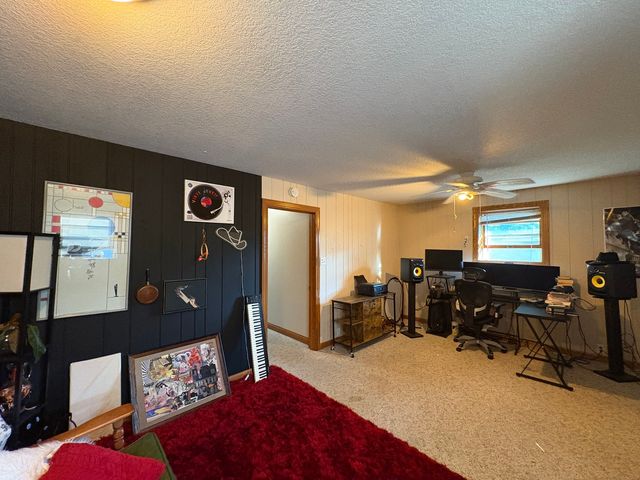 102 Maple Street, Cedar Point, IL 61316