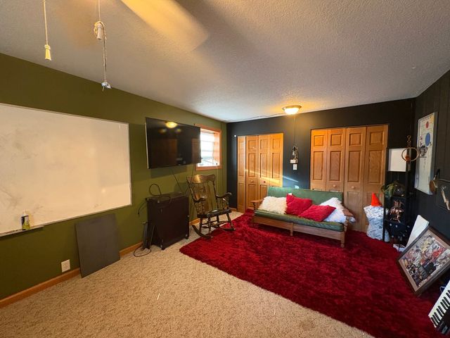 102 Maple Street, Cedar Point, IL 61316