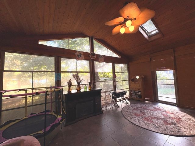 102 Maple Street, Cedar Point, IL 61316