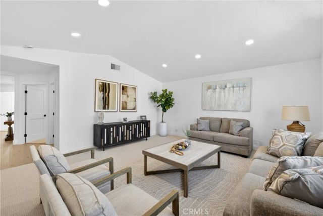 17 Brentwood, Coto De Caza, CA 92679
