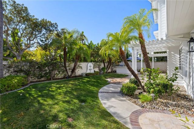 17 Brentwood, Coto De Caza, CA 92679