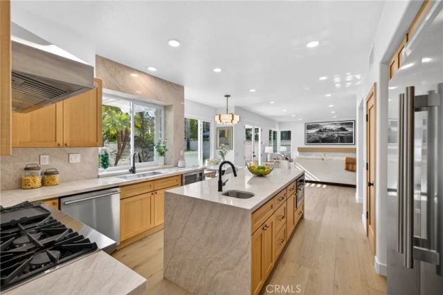 17 Brentwood, Coto De Caza, CA 92679