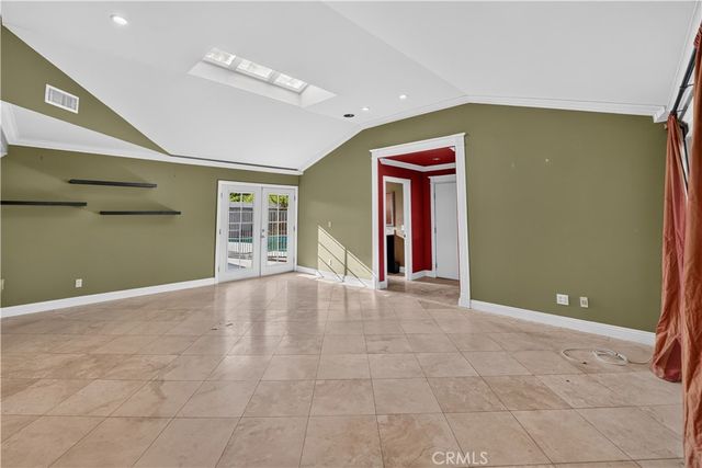 1201 N Lincoln Avenue, Fullerton, CA 92831