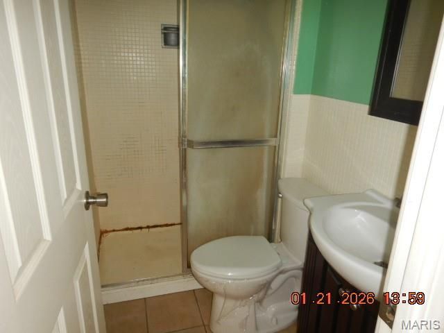 2960 Devonshire Drive, Florissant, MO 63033