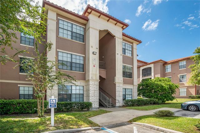 6137 METROWEST BOULEVARD 106, Orlando, FL 32835