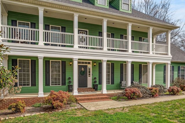 1220 Bob Bullock Rd, Cookeville, TN 38506