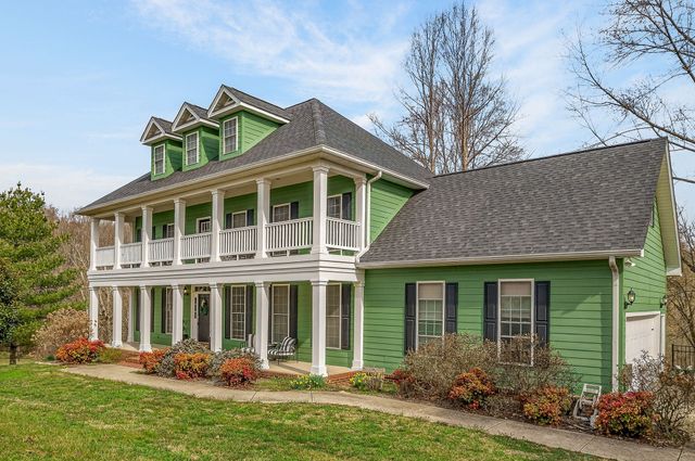 1220 Bob Bullock Rd, Cookeville, TN 38506