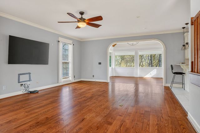 1220 Bob Bullock Rd, Cookeville, TN 38506