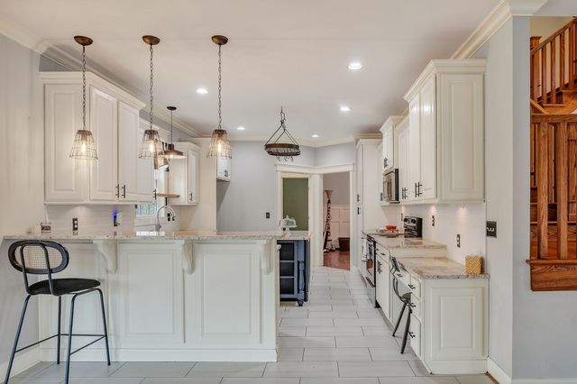 1220 Bob Bullock Rd, Cookeville, TN 38506