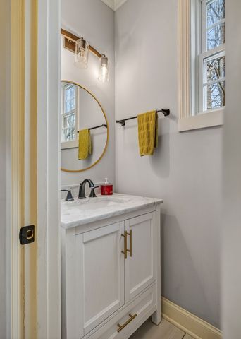 1220 Bob Bullock Rd, Cookeville, TN 38506