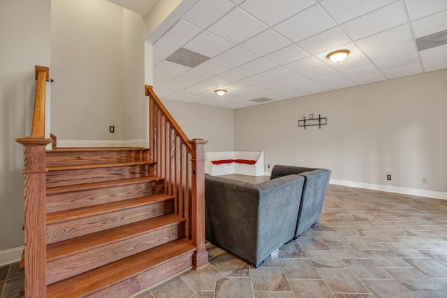 1220 Bob Bullock Rd, Cookeville, TN 38506