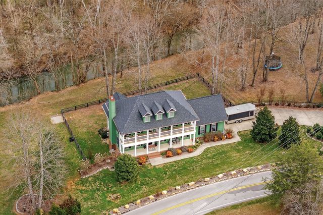 1220 Bob Bullock Rd, Cookeville, TN 38506