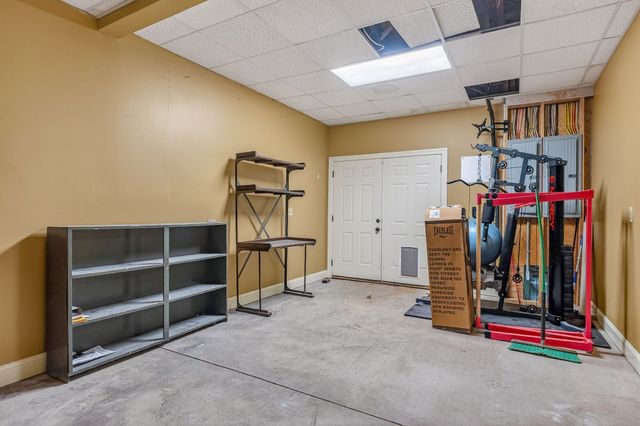 1220 Bob Bullock Rd, Cookeville, TN 38506