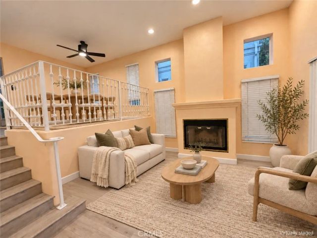 15756 Devonshire Street, Granada Hills, CA 91344
