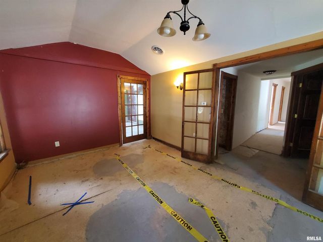 12708 69TH Avenue, Coal Valley, IL 61240