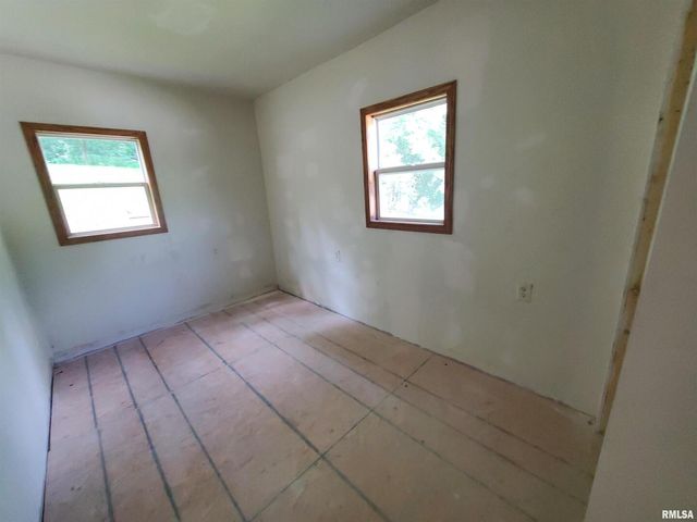 12708 69TH Avenue, Coal Valley, IL 61240