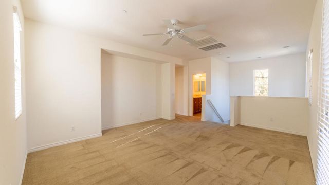 570 Calle Vibrante, Palm Desert, CA 92211