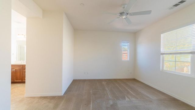 570 Calle Vibrante, Palm Desert, CA 92211