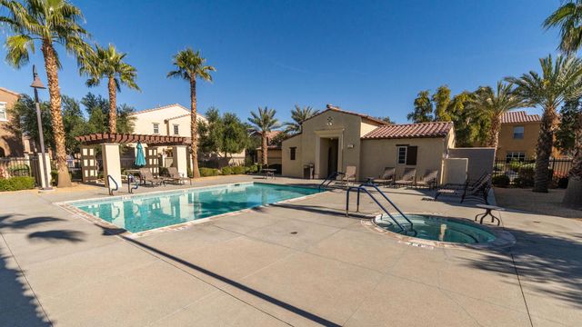 570 Calle Vibrante, Palm Desert, CA 92211