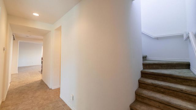 570 Calle Vibrante, Palm Desert, CA 92211