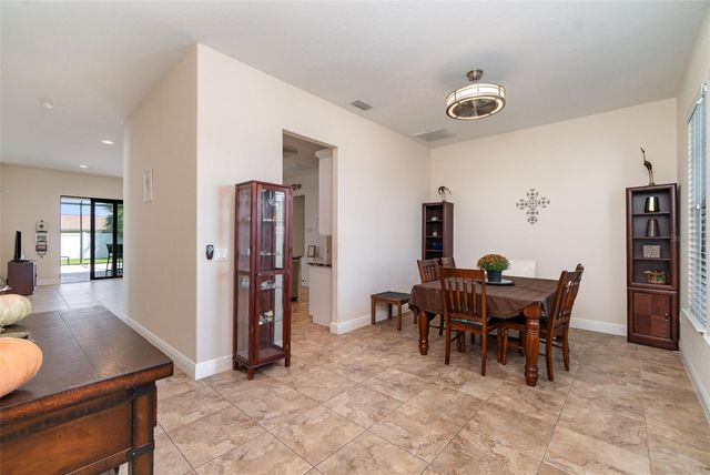3137 SE 8TH AVENUE, Cape Coral, FL 33904