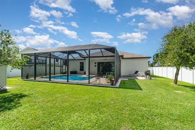 3137 SE 8TH AVENUE, Cape Coral, FL 33904