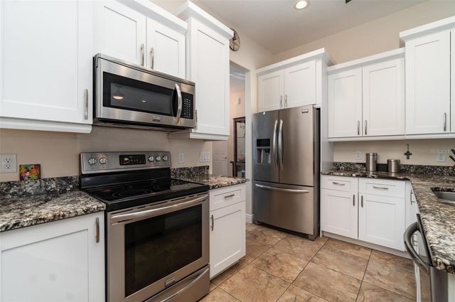 3137 SE 8TH AVENUE, Cape Coral, FL 33904