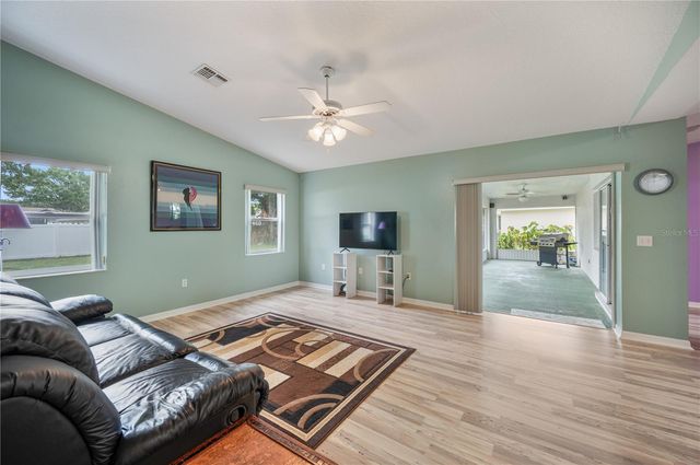 1660 GAMEWELL TRAIL, Lakeland, FL 33809
