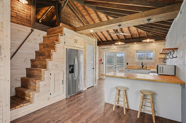 3517 Lake Allegan Drive, Allegan, MI 49010