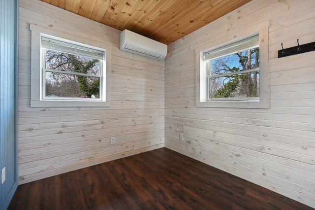 3517 Lake Allegan Drive, Allegan, MI 49010