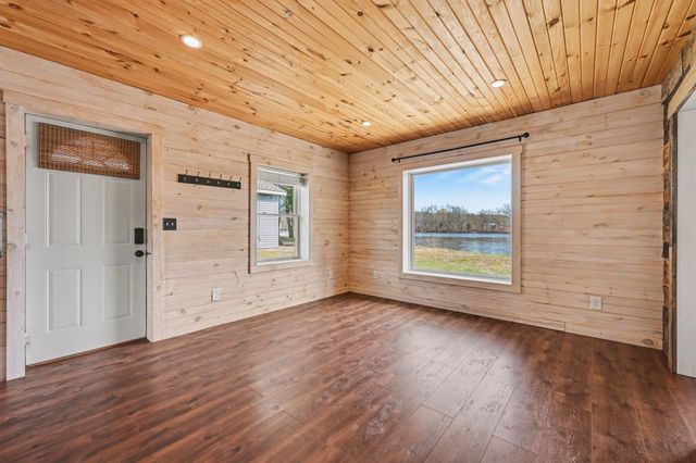 3517 Lake Allegan Drive, Allegan, MI 49010