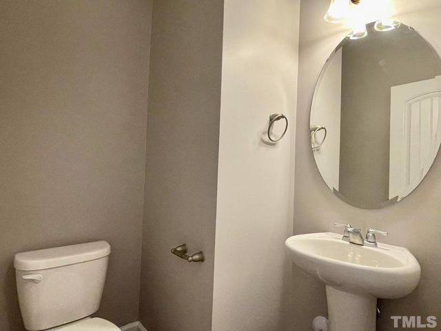 1236 Forest Fern Lane, Fuquay Varina, NC 27526