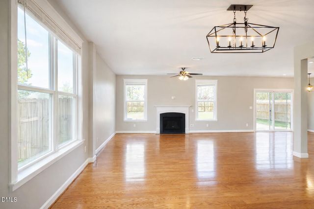 1236 Forest Fern Lane, Fuquay Varina, NC 27526