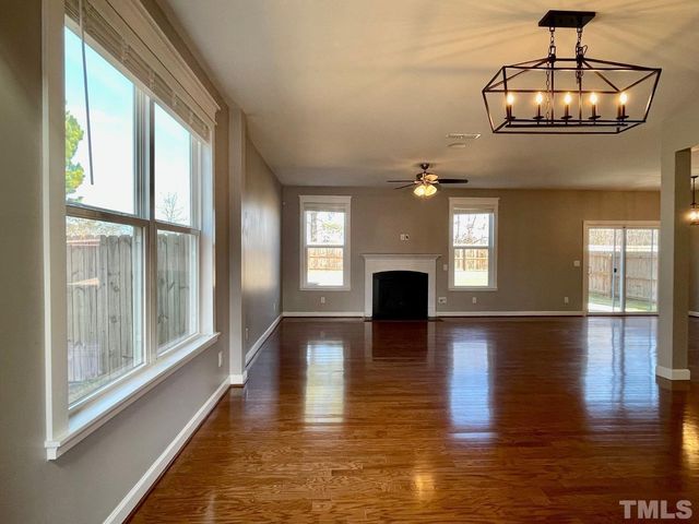 1236 Forest Fern Lane, Fuquay Varina, NC 27526