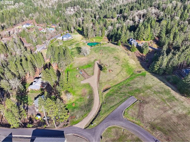 2 Graham Ln, White Salmon, WA 98672