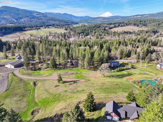 2 Graham Ln, White Salmon, WA 98672