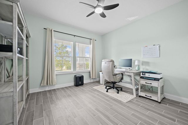 23 Moneyball Cir, St Johns, FL 32259