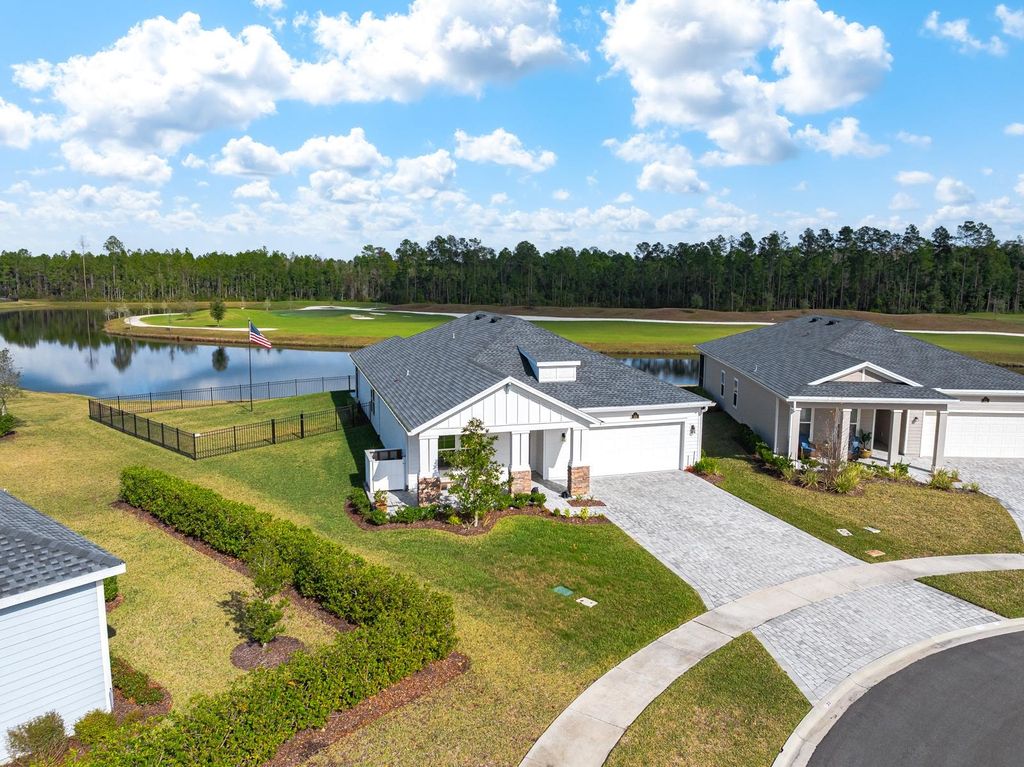 23 Moneyball Cir, St Johns, FL 32259