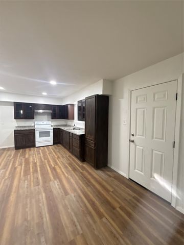 10121 Muskogee Drive, Dallas, TX 75217