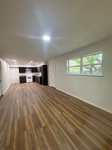 10121 Muskogee Drive, Dallas, TX 75217