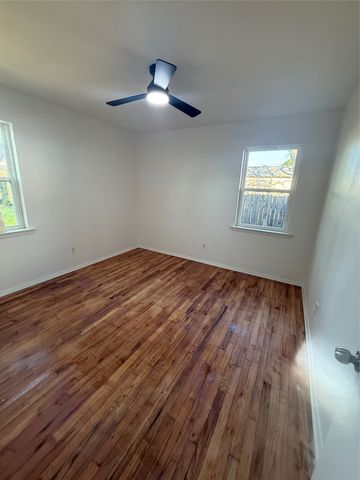 10121 Muskogee Drive, Dallas, TX 75217