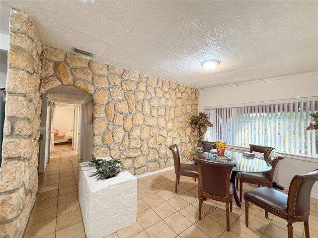 4916 S 83RD STREET, Tampa, FL 33619